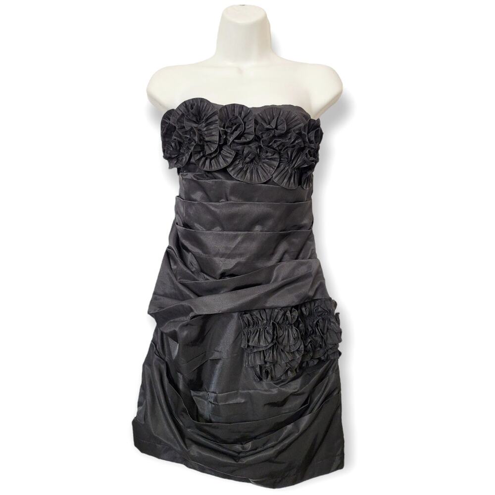 Black-Collection Strapless Layered Ruffled Mini Dress Size MEDIUM